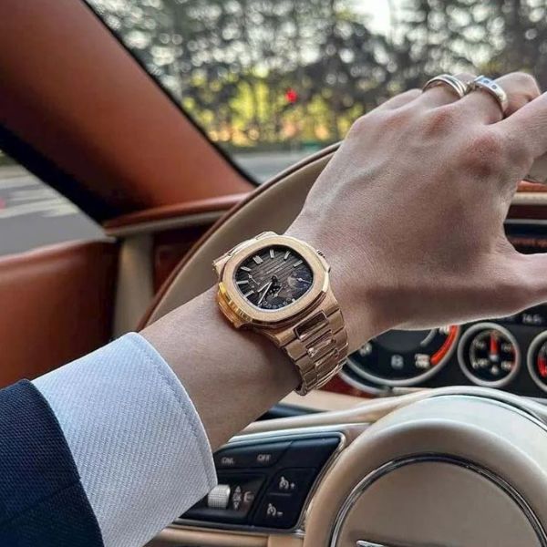 Patek Philippe Nautlus Rose Gold 18K 