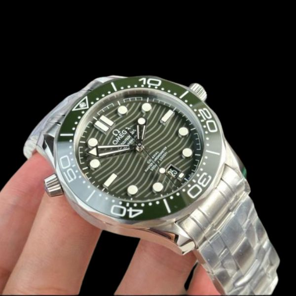 Omega Seamaster Diver 300m 42mm 