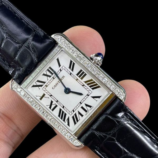 Cartier Tank Solo Moissanite độ kim cương